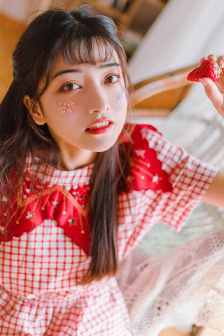 明星专题：何杜娟